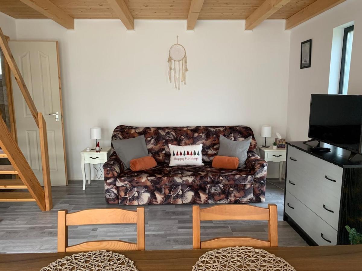 Apartmán Tejfeles Vendeghaz Porva Exteriér fotografie